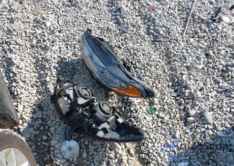 2019 Ford Fusion Hybrid Se z USA, uszkodzony, nr VIN 3FA6P0LU2KR168705